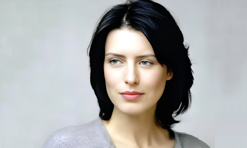 Gina Mckee Age, Height, Weight, Family, Net Worth