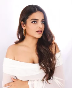 Nidhhi Agerwal Age, Height, Photos, Relationships